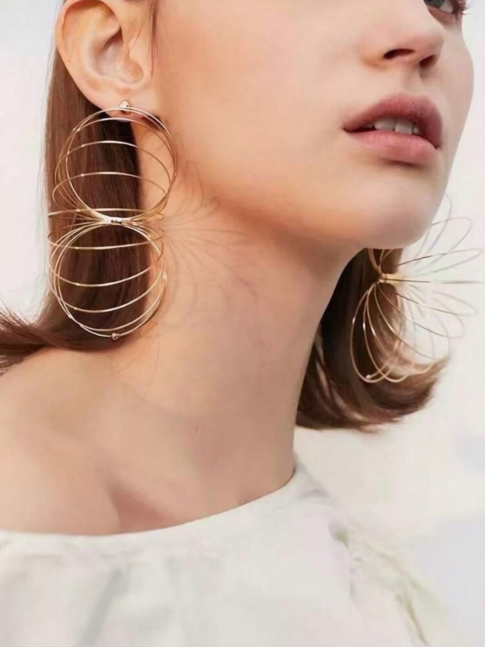 2/$30🌵 Oversized Slinky Spiral Statement Earrings Gold Tone Vintage Style NEW